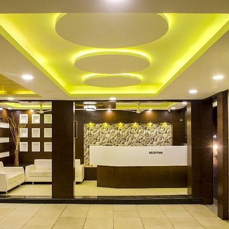 Hotel Kalpana Palace Ujjain Zewnętrze zdjęcie